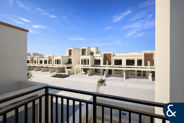 Single Row | Hub Backing | Private Plot